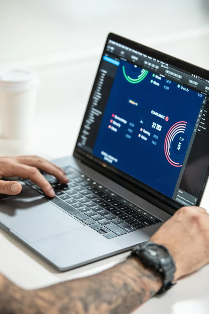 Clicks Marketing Home